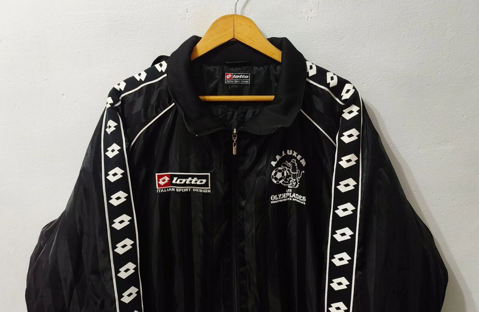 Chaquetón deportivo negro Lotto hombre Talla XL-XXL – photo 3